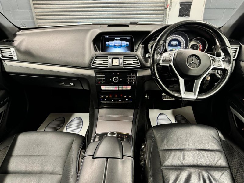 MERCEDES-BENZ E CLASS