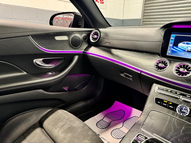 MERCEDES-BENZ E CLASS