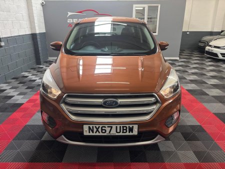 FORD KUGA 2.0 TDCi EcoBlue Zetec AWD Euro 6 (s/s) 5dr